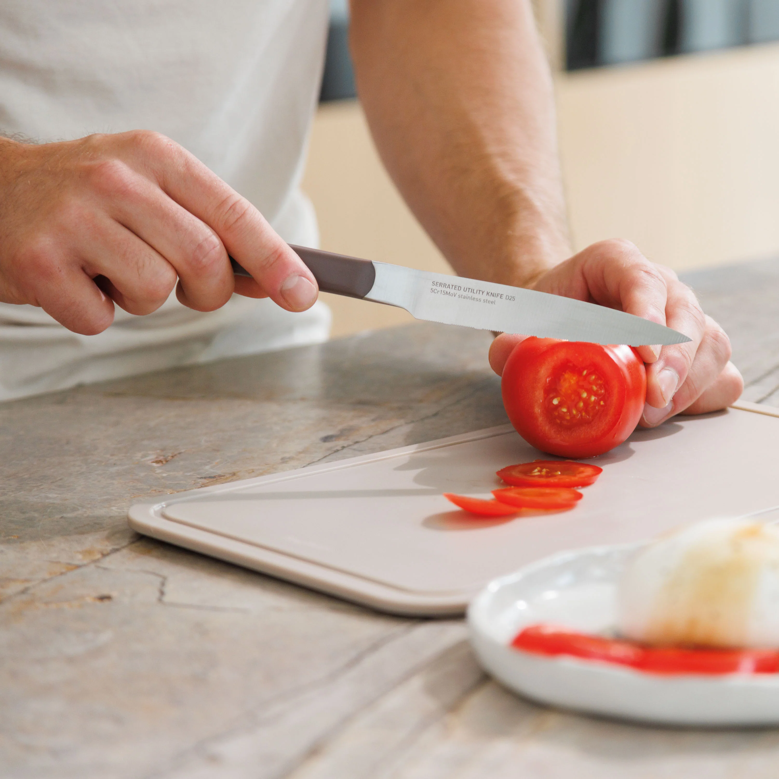 Knife and cutting board set