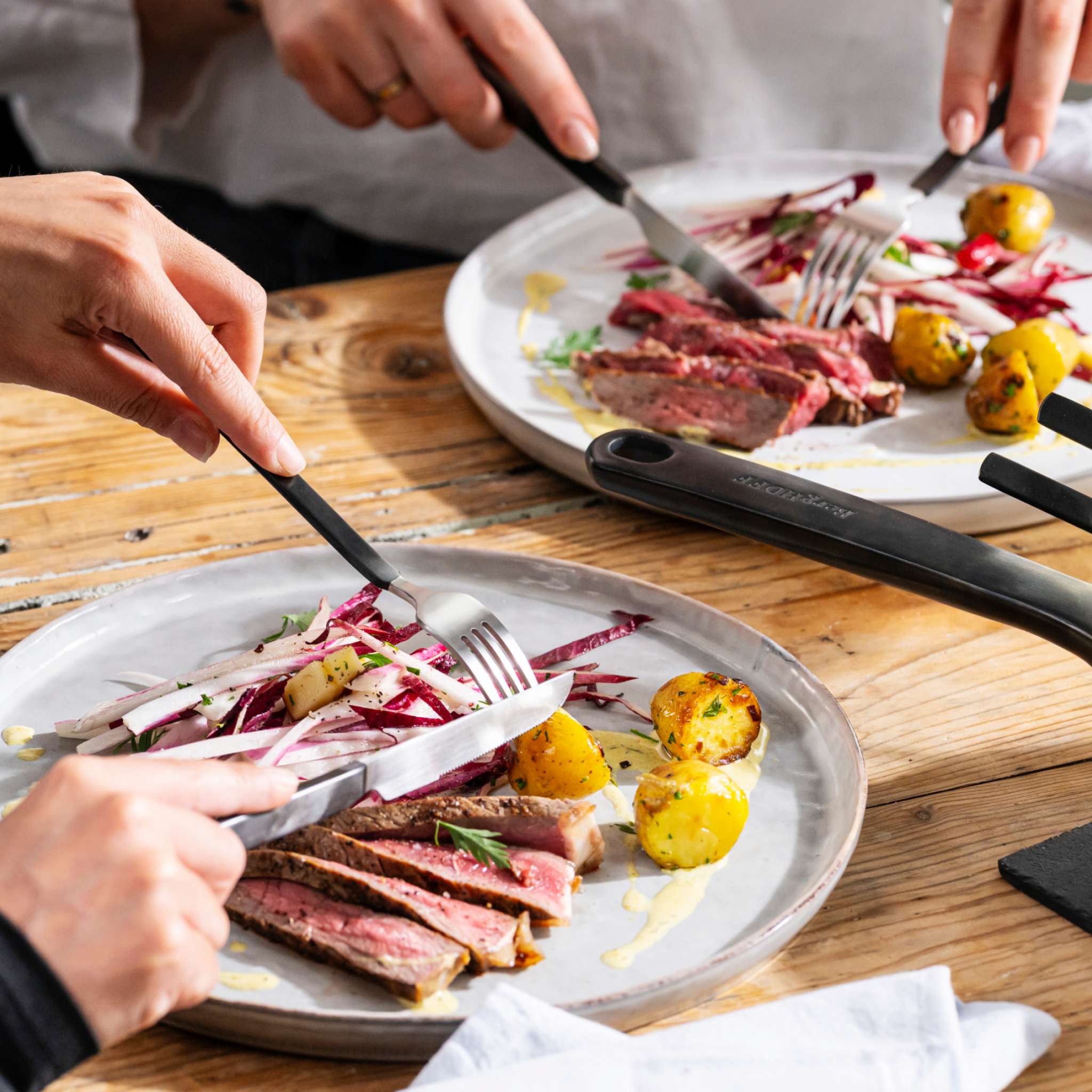 Flatware Set (20 piece) - Image 4